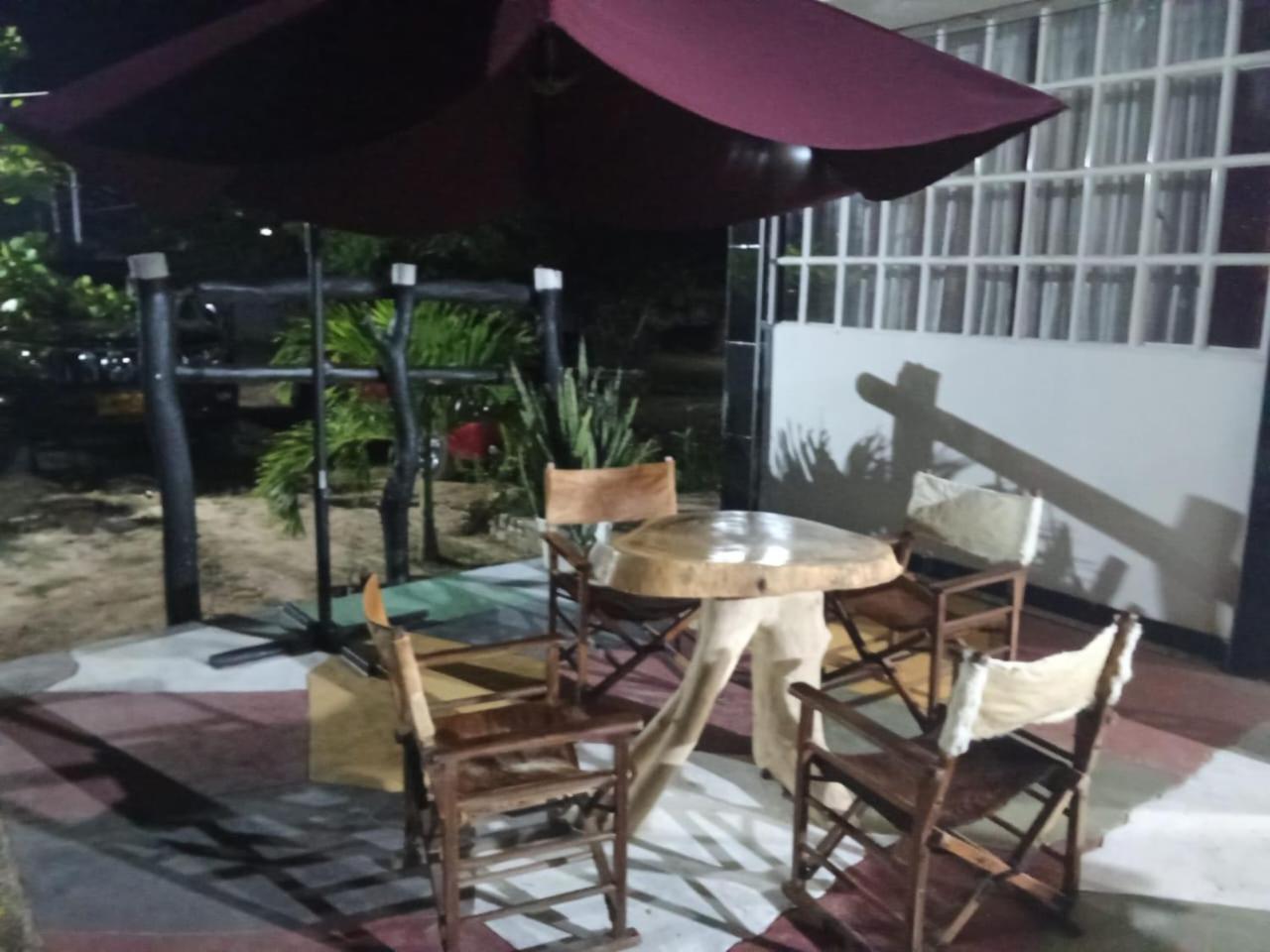Hotel Flamencamarones Luaran gambar